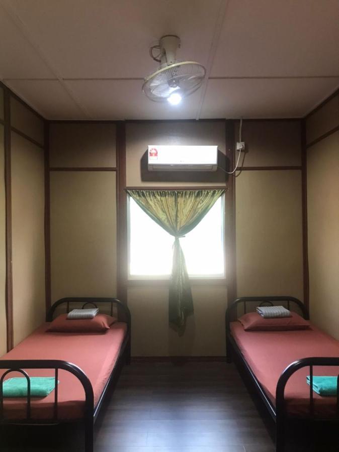 Liana Hostel Taman Negara 제란투트 외부 사진